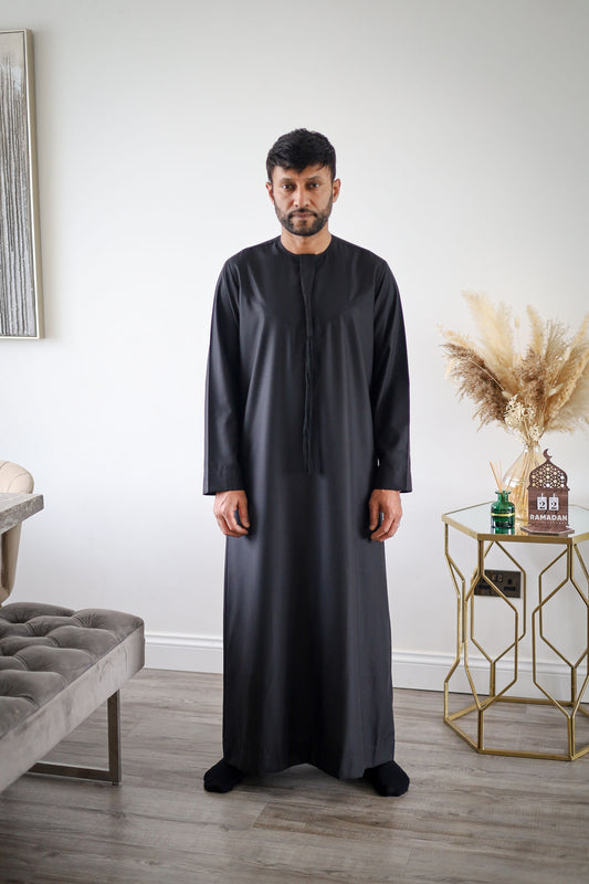 Black - Men’s Classic Emirati Thobe