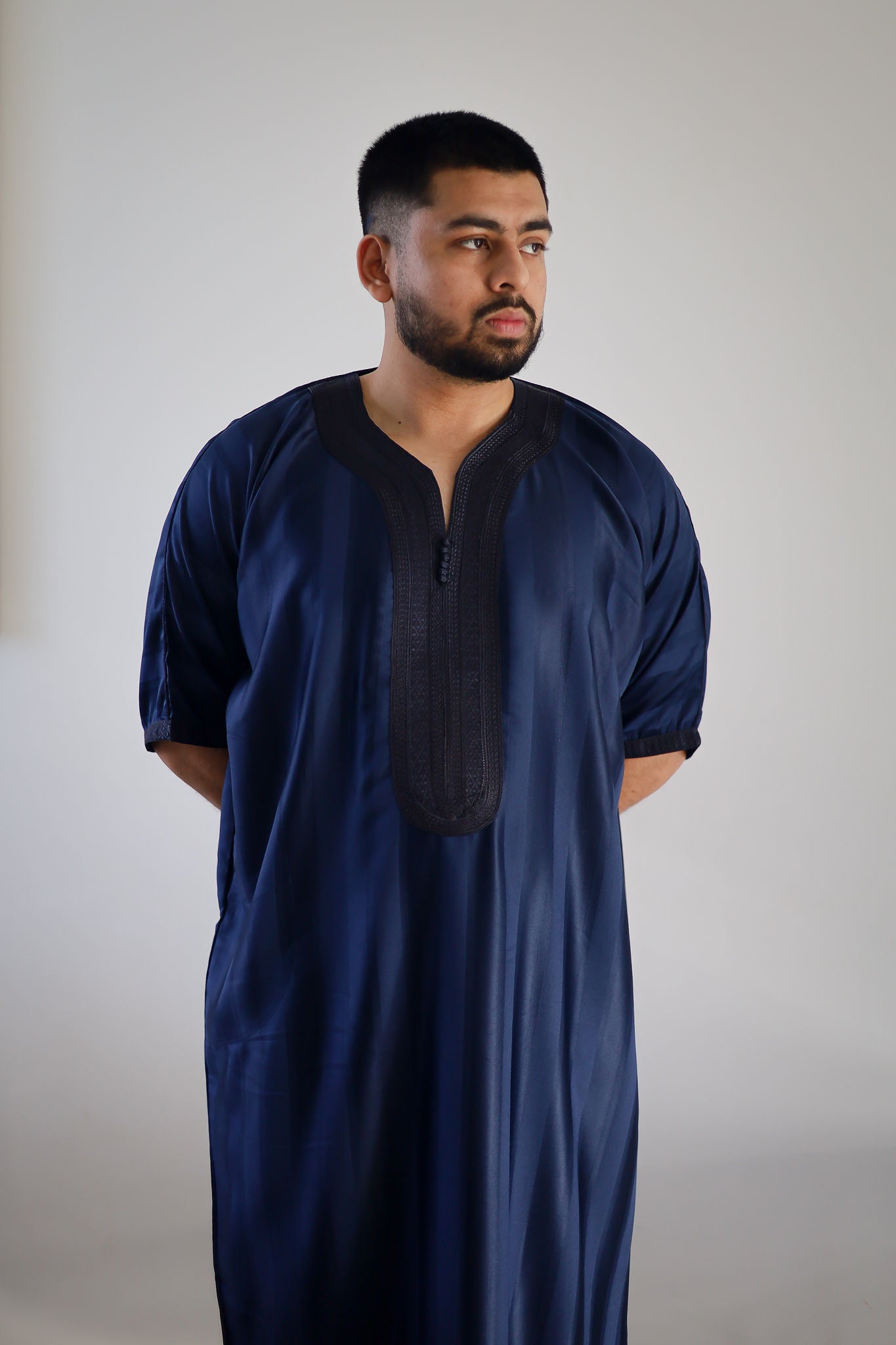 Navy - Men’s Classic Moroccan Thobe - Striped
