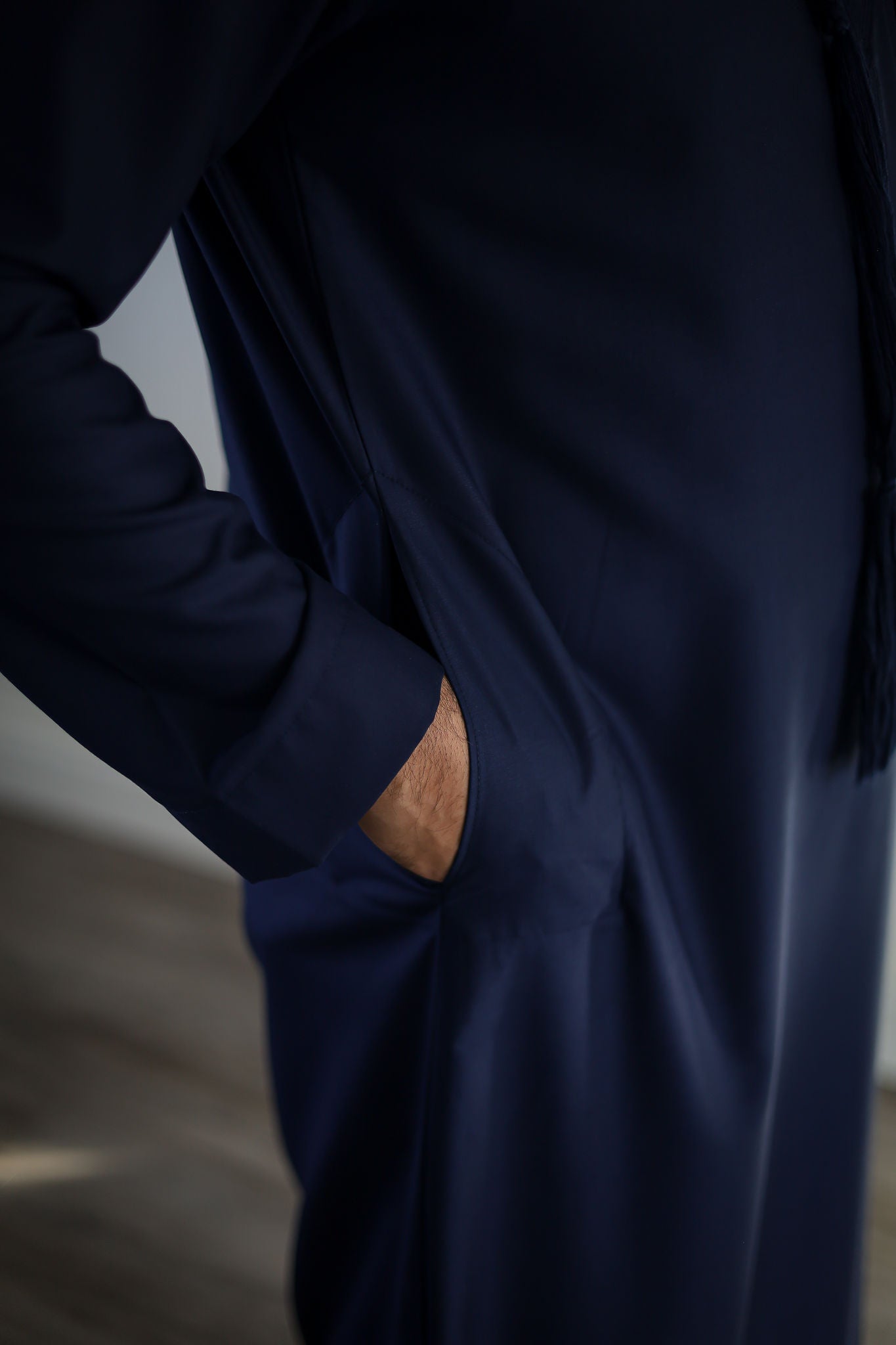 Navy Blue - Men’s Classic Emirati Thobe